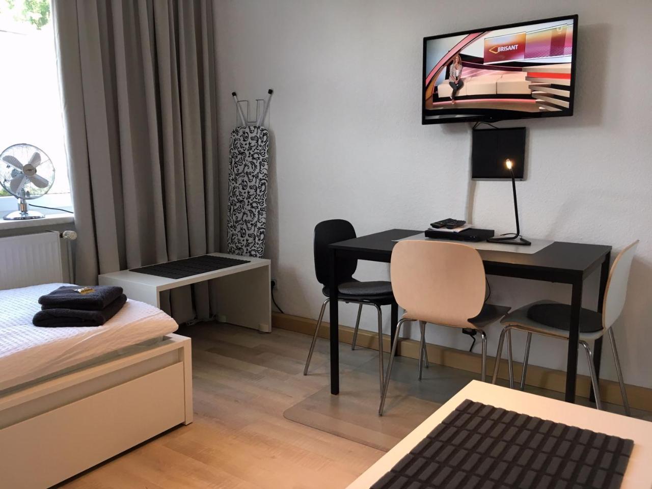 Hertenflats - Rooms & Apartments - Kreis Recklinghausen Herten  Extérieur photo